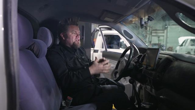 IAN LOVES TOYOTA 4x4s: FJ-45 | HI-LUX | TACOMA - GET ONE FOR YOURSELF смотреть онлайн