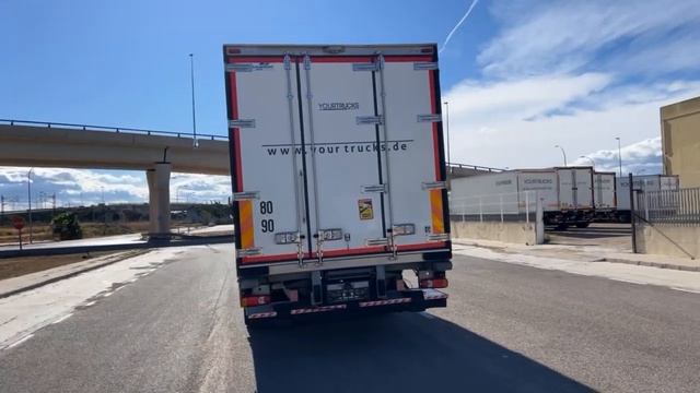 11-RENAULT MIDLUM 220 DXI - FRIGORIFICO смотреть онлайн
