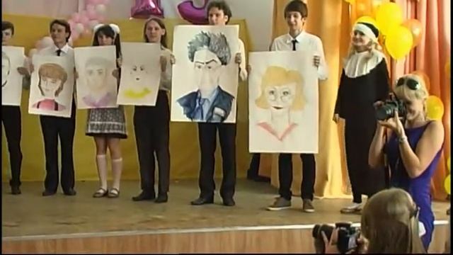 Ведущая Юлия Гранд. Лучшим учителям-лучшие портреты! смотреть онлайн