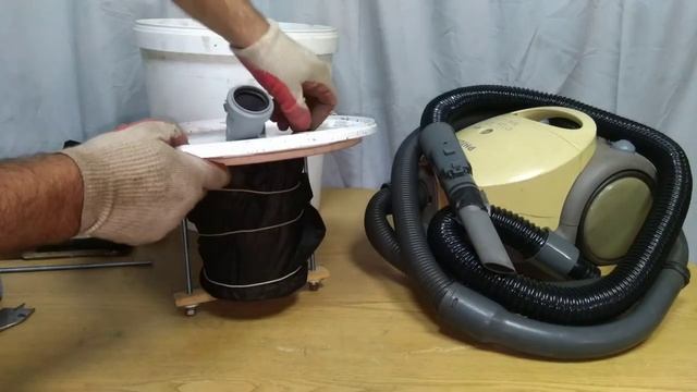 Пылесос циклон из ведра и двух уголков, остальное по желанию! смотреть онлайн