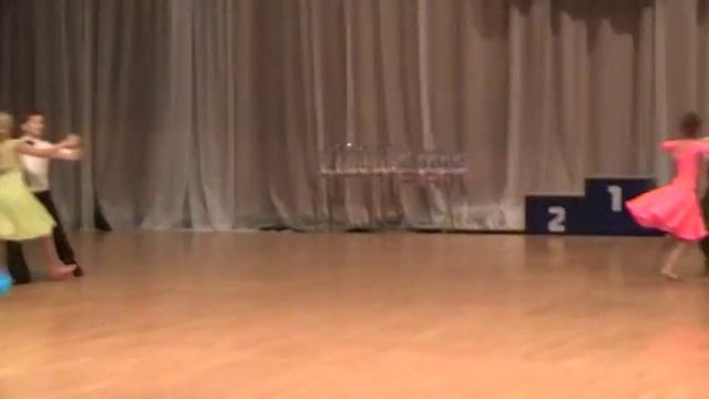 Бальные танцы А.Белова и А.Забелин Венский вальс. смотреть онлайн