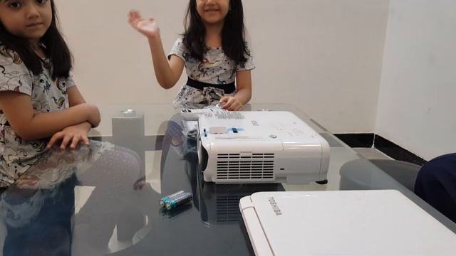 Epson EB-X41 Projector Review | Projector Home Cinema | Best Home Projector