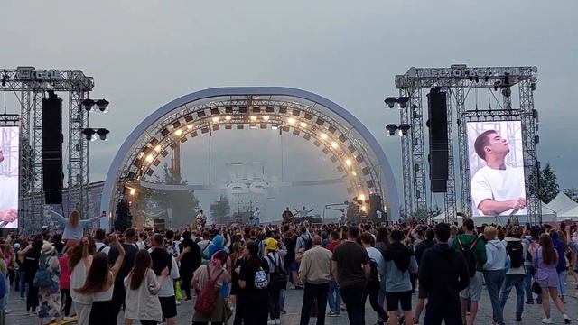 Ramil' - сияй ( Vk fest 24.07.2022) спб смотреть онлайн