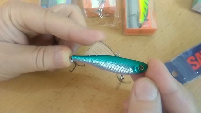 Распаковка посылки с воблером Saurus Vivra-T смотреть онлайн