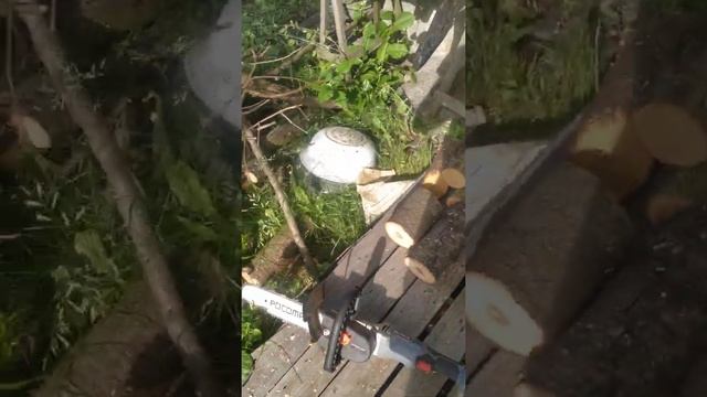 УШМ Graphite и пила насадка росомаха смотреть онлайн