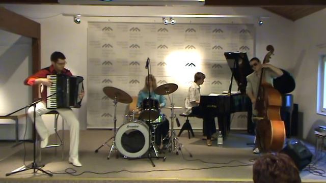 Beritwaltz (Richard Galliano) смотреть онлайн