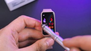 HUAWEI BAND 8. Полный обзор, русификация, циферблаты, смена ремешка.