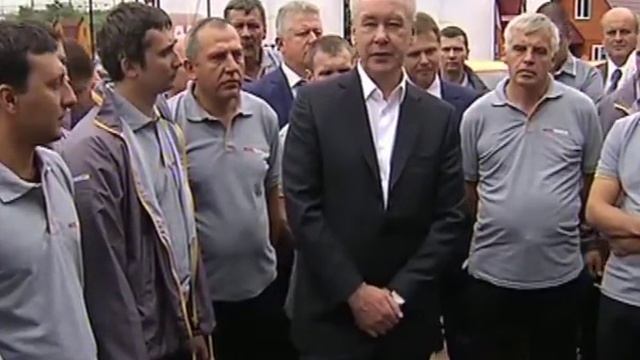 Собянин и такси смотреть онлайн