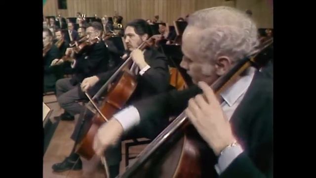 Respighi - Pines of Rome (Bernstein/NYPO 1970) смотреть онлайн