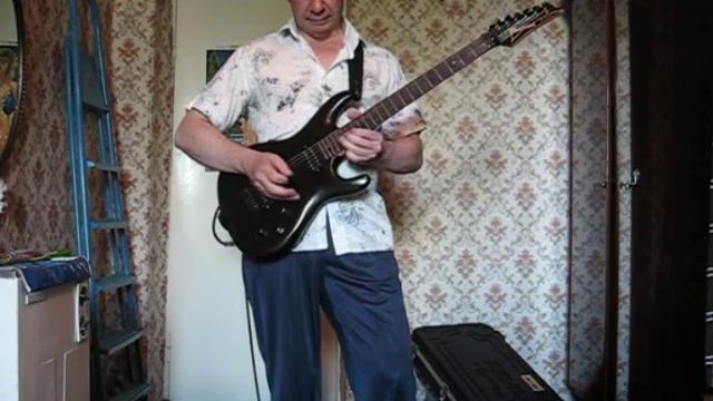 Oleg plays a guitar.wmv смотреть онлайн