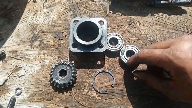 Роторная коса Заря(снятия подшипника) смотреть онлайн