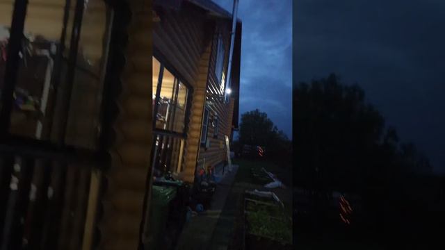 фонарь с датчиком движения смотреть онлайн