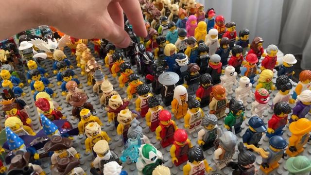 Коллекция ЛЕГО минифигурок - более 1200 штук ? смотреть онлайн