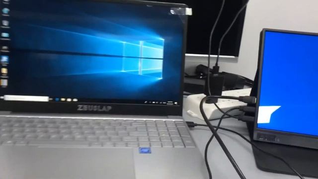 Zeuslap P15AT connection via HDMI of the laptop смотреть онлайн