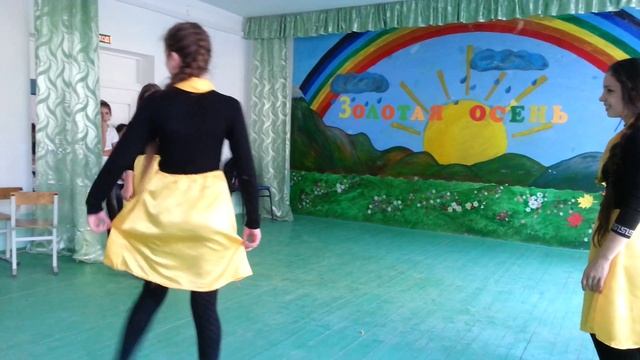 Золотая осень. Приветствие 6-х классов. смотреть онлайн