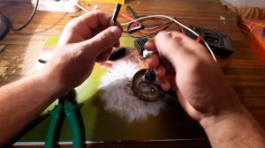 SEA PRO 9.9 OTH установка стабилизатора напряжения. Электричество в лодке.