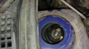 Ремонт и замена стоек. РЕНО ЛОГАН