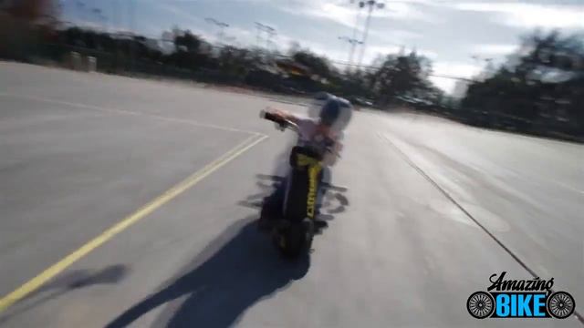 Дрифт-трайки "Amazing Bike" смотреть онлайн