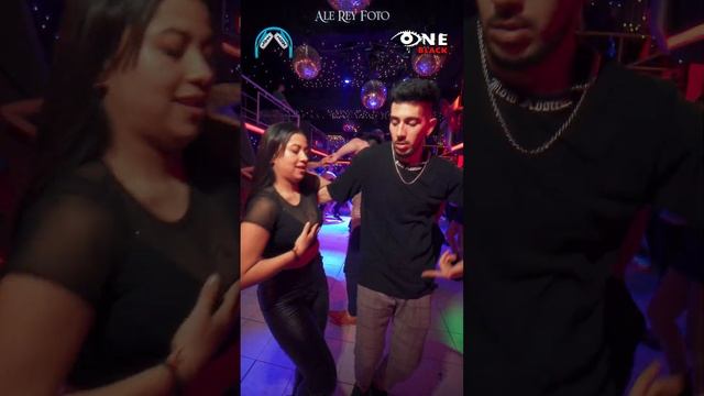 17 Salsa Bachata Social Dance [??] [?One Black 15-10-2023✨] смотреть онлайн