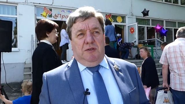 Последний звонок. Воронеж. МБОУ МОК ЛИЦЕЙ №2 смотреть онлайн