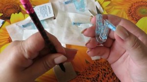 как проколоть уши ПИСТОЛЕТ для прокалывания ушей с AliExpress