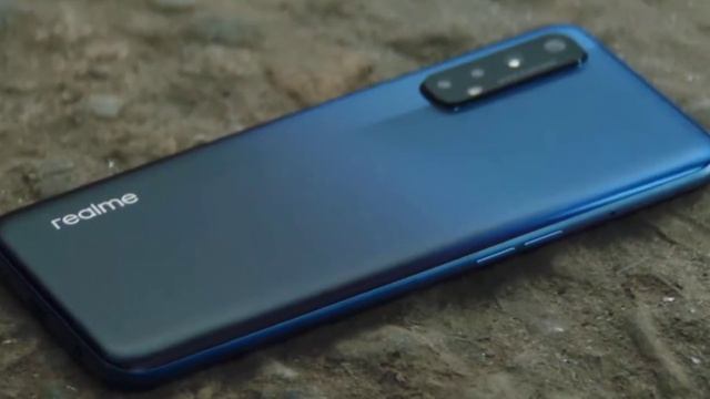 Realme 7 Pro, Amoled Display & In-Display Fingerprint Scanner Confirm | India Price,Specs & Launch? смотреть онлайн