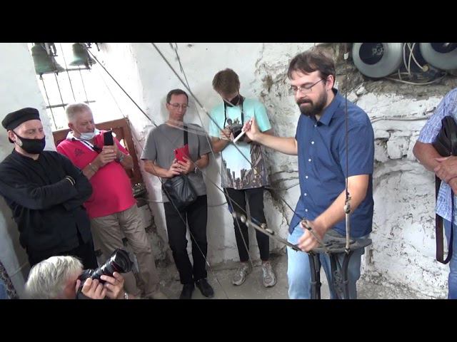 Колокольный звон храма Василия на Горке г. Псков. Звонарь Илья Дроздихин смотреть онлайн