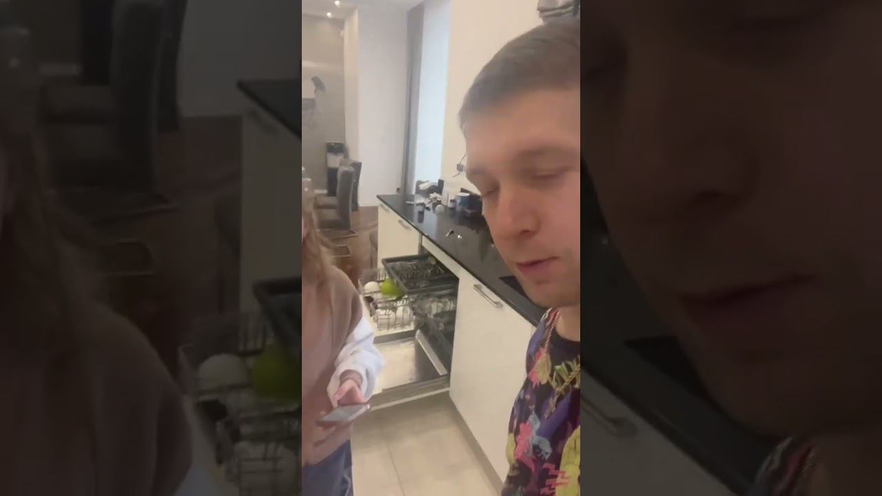 КОСТЮМЧИК ПО РАЗМЕРУ смотреть онлайн