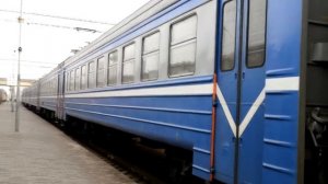 Любимая дождалась парня с армии. Долгожданная встреча.