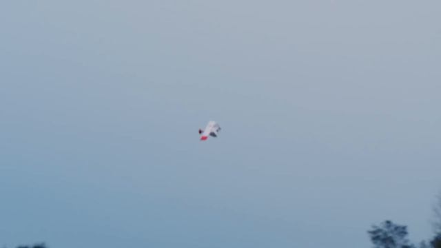Plunger + Plane = Will it Stick? смотреть онлайн
