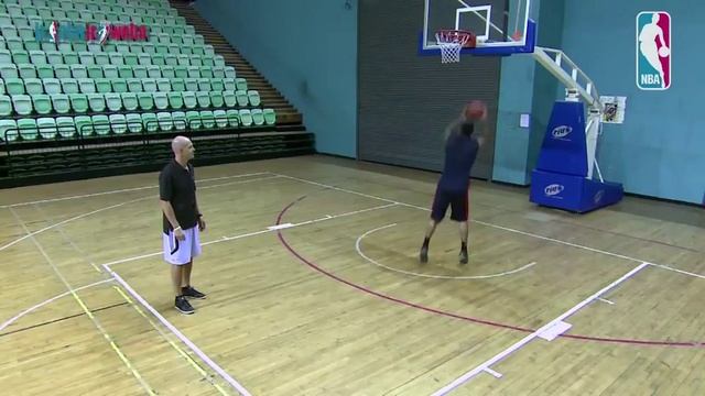 8 Jump Stop, Power Lay up смотреть онлайн