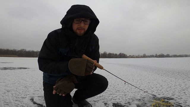 Как ловить судака зимой I Эффективные приманки на судака, поиск, проводки , оснащение. смотреть онлайн
