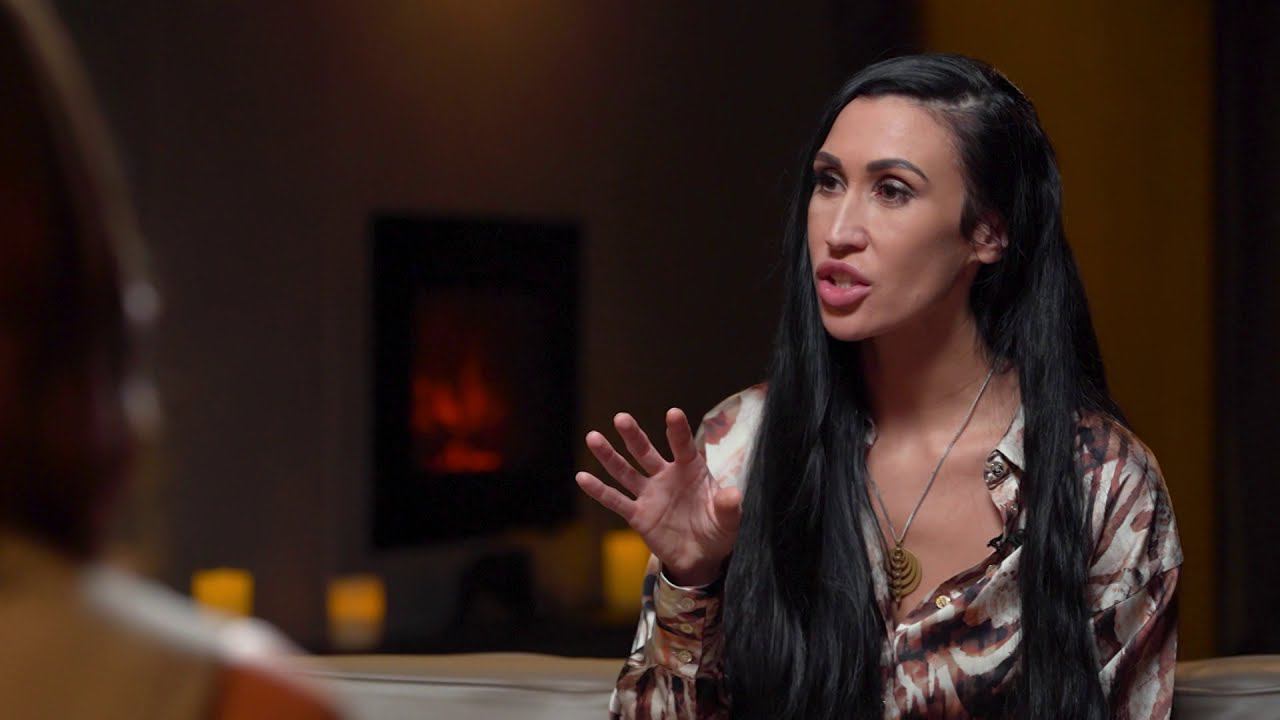 16+ смотреть онлайн