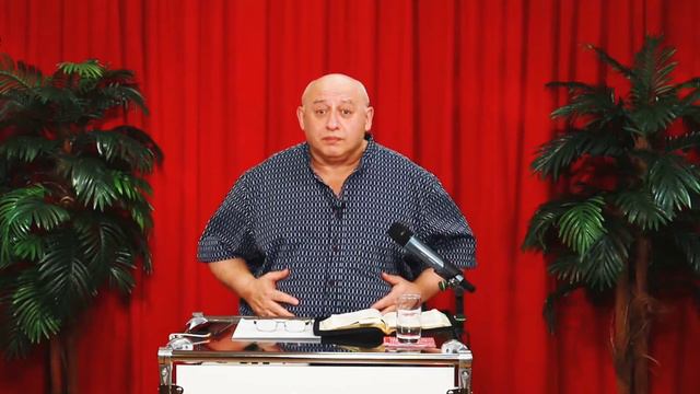 "Неразбериха в сонме богов" смотреть онлайн