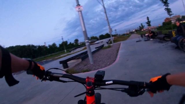 драг-рейсинг подвес VS дёрт VS трейл | набор стритца | катаюсь по городу | опасные покатушки смотреть онлайн