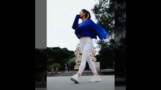 ASIAN GIRL SHUFFLE DANCE