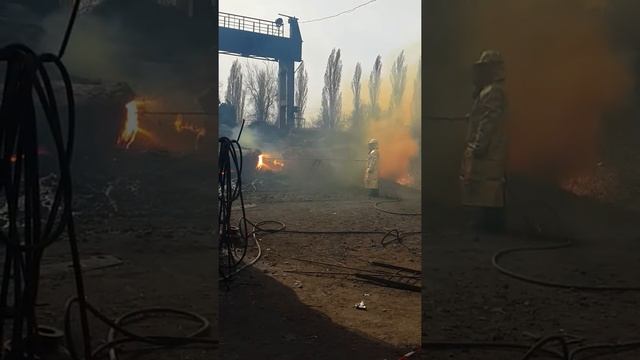 Кислородно копьевая резка. смотреть онлайн