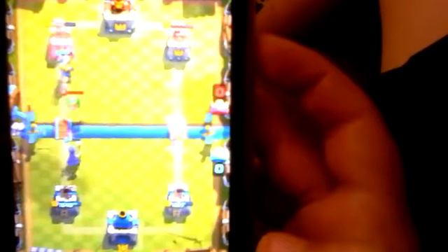 Los caras de flash royale primer смотреть онлайн