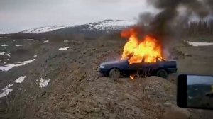 РАЗБИЛИ ТАЧКУ СБРОСИЛИ Авто  СО СКАЛЫ....ОТКУДА ОГОНЬ?