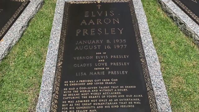 Graceland - Elvis Presley's Home Tour - Memphis, TN смотреть онлайн