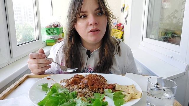 Мукбанг гречневая каша с гуляшом | Мистика , история зрительницы #мукбанг смотреть онлайн