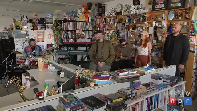 Farruko: Tiny Desk Concert смотреть онлайн