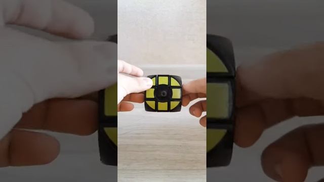 Кубик Рубика ТОЧИЛКА для карандашей✏ #shorts смотреть онлайн