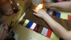 Домашние переделки.Шьем красивую подушку из старых вещей.