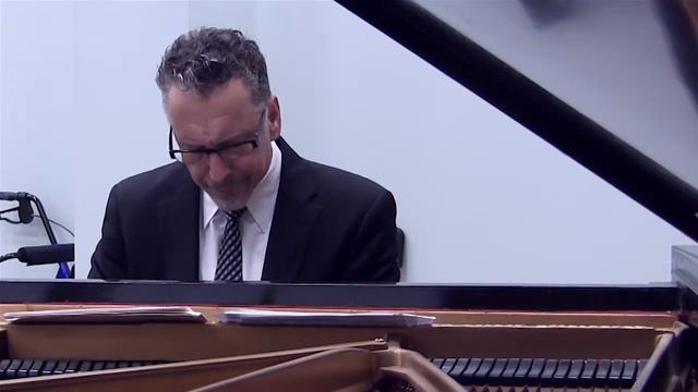 Pianist Jerry Vezza performs "I Hear a Rhapsody" @ Long Hill Township Public Library, NJ смотреть онлайн