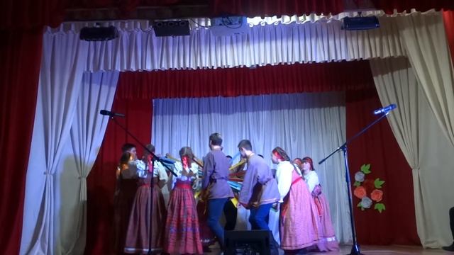 «Пляска с лентами». Образцовый детский фольклорный коллектив «Семицветик» МКУК РЦКиД с.Пыщуг смотреть онлайн