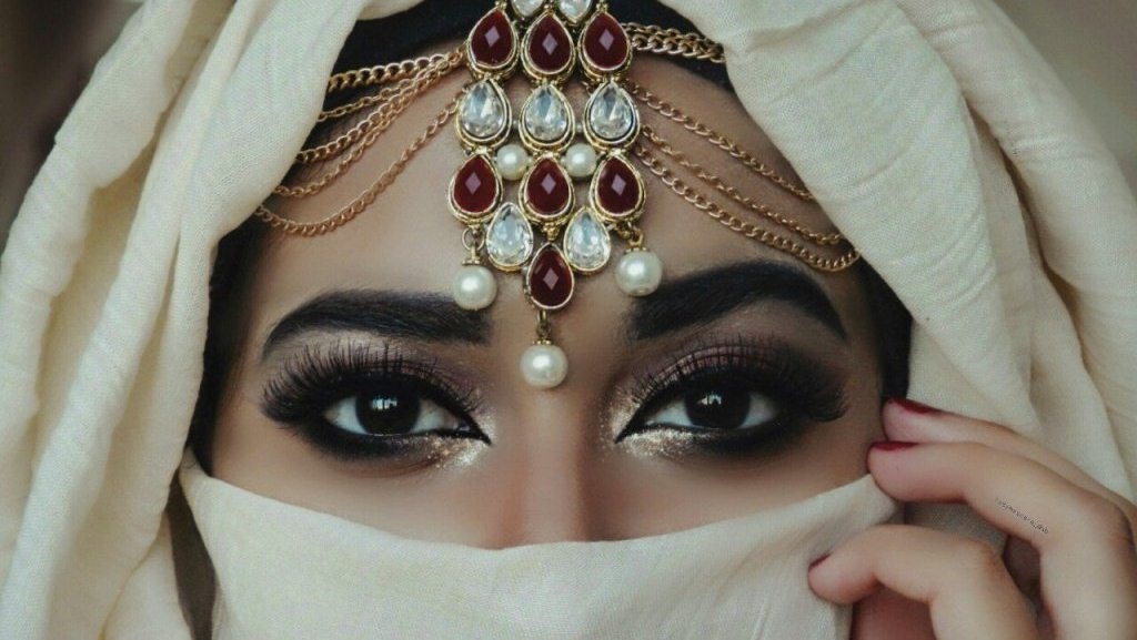 Гранат камень лечебные и магические свойства. Камни власти и богатства. Камни страсти и любви. смотреть онлайн