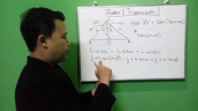 #Matematika : Penemuan rumus sinus jumlah dua sudut (bantuan luas segitiga) смотреть онлайн