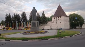 На ЗиУ-682Г #136 по центру Ярославля. 3.06.2024