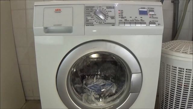 AEG Electrolux Lavamat 64857 L Synthetics 50 °C program washing machine, test example lavadora #204 смотреть онлайн
